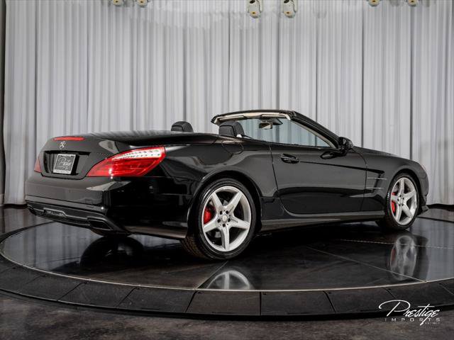 Used 2015 Mercedes-Benz SL 550 image 18