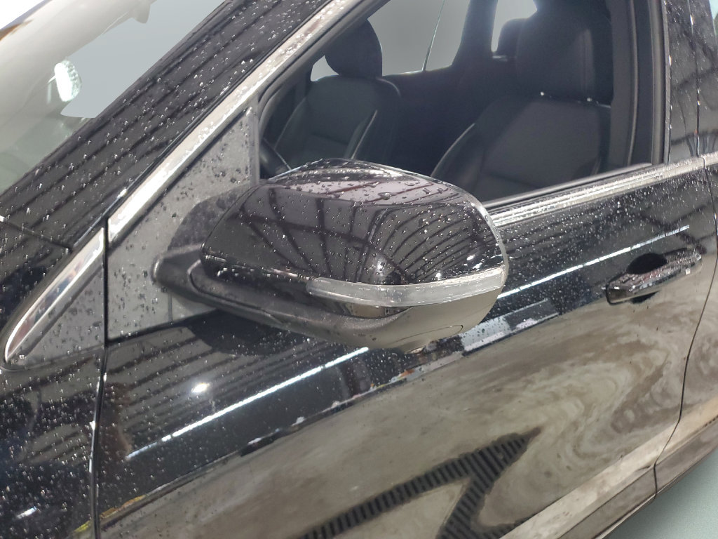 Used 2025 Buick Enclave Preferred AWD/4WD image 26