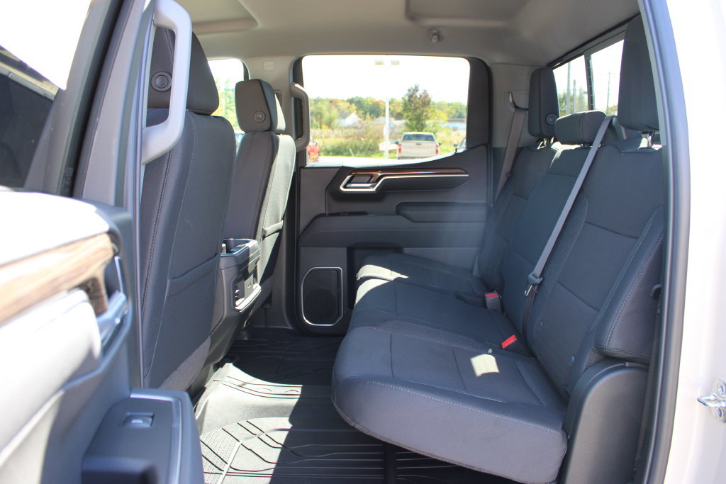 New 2026 Chevrolet Silverado 1500 RST AWD/4WD image 33