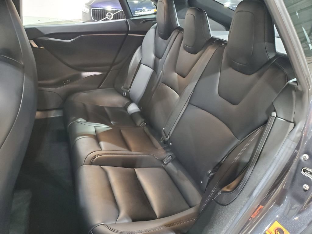 Used 2018 Tesla Model S 75D image 24