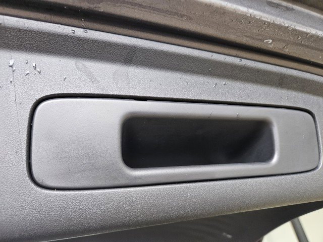 Used 2024 Honda HR-V LX image 11