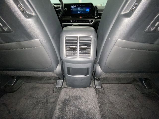 Used 2024 Kia Sportage EX image 28