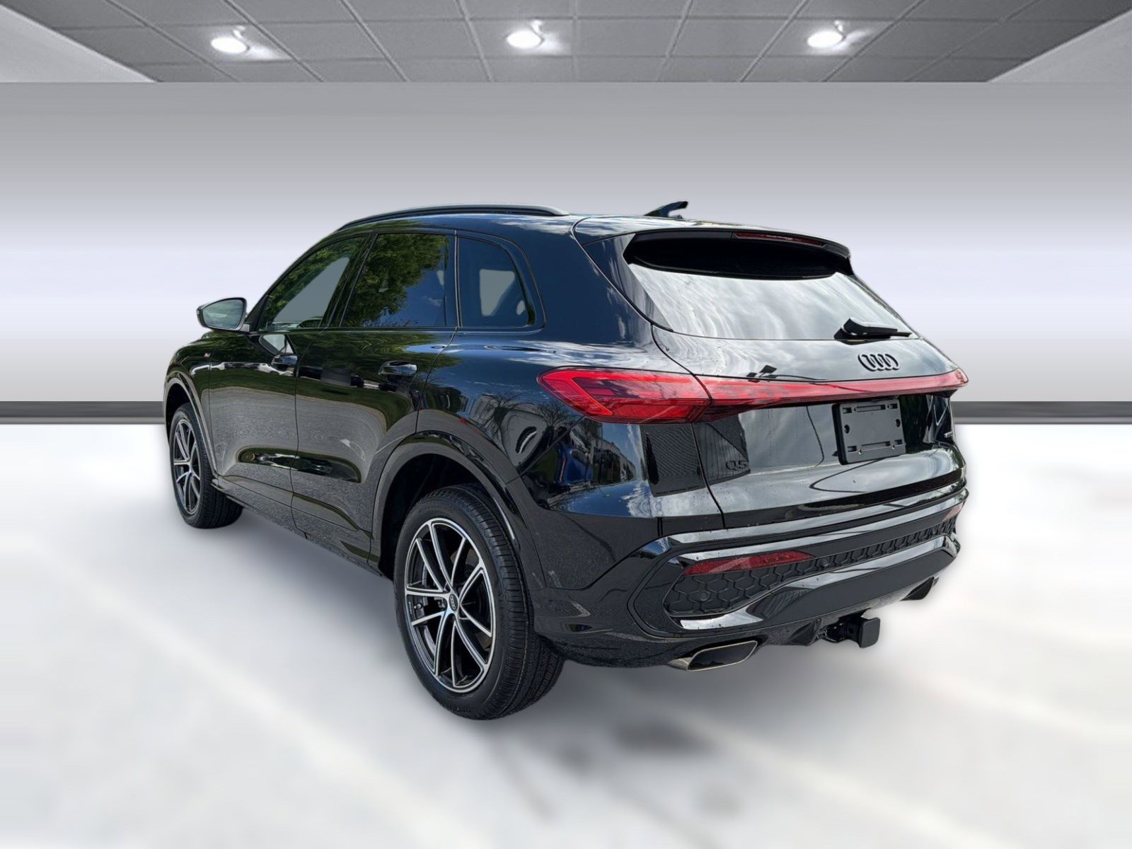 New 2026 Audi Q5 Premium Plus AWD/4WD image 3