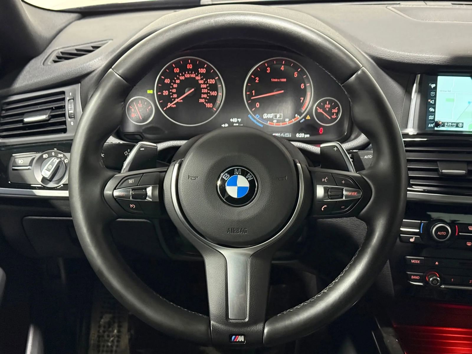 Used 2018 BMW X4 M40i image 25