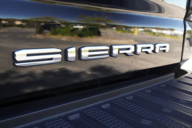 Used 2024 GMC Sierra 3500 Denali AWD/4WD image 43