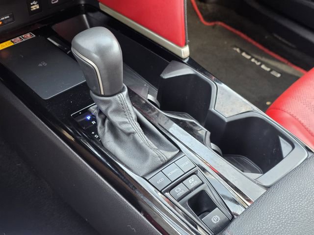 Used 2025 Toyota Camry XSE image 15