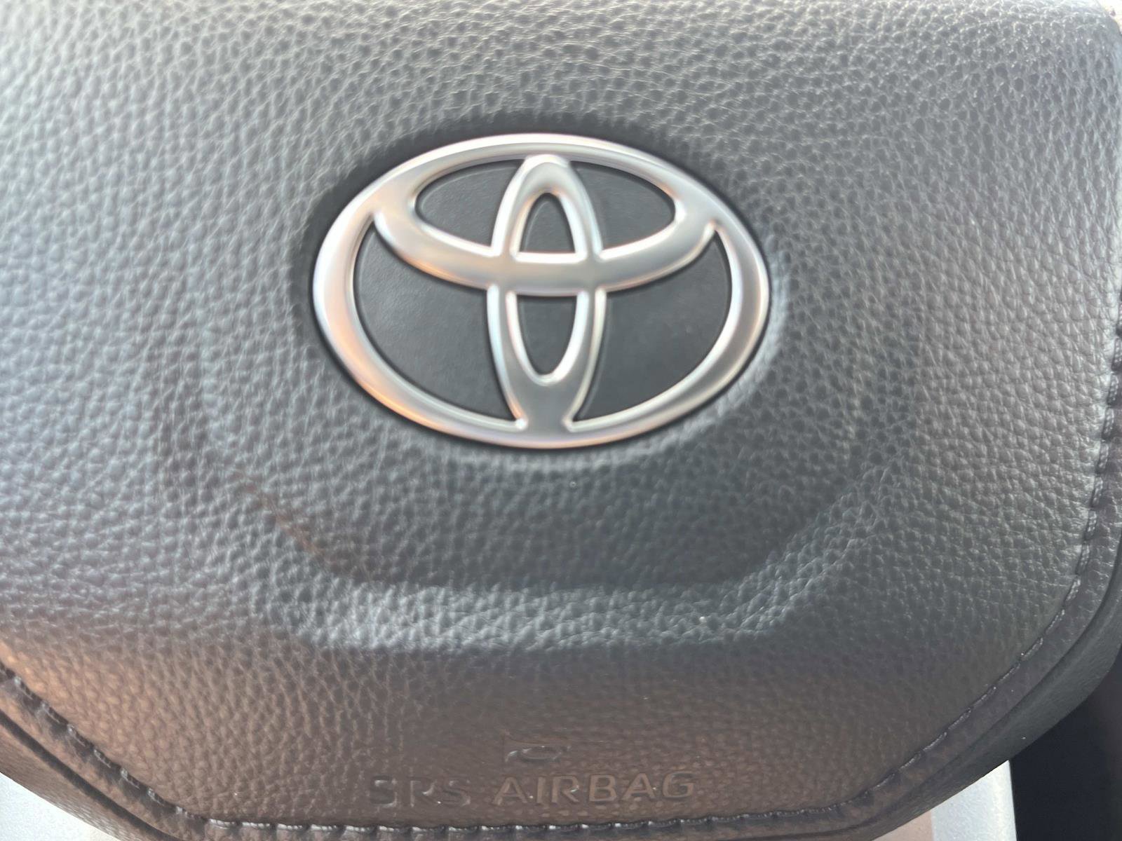 Used 2025 Toyota Tacoma TRD Sport w/ TRD Sport Upgrade Package RWD image 35