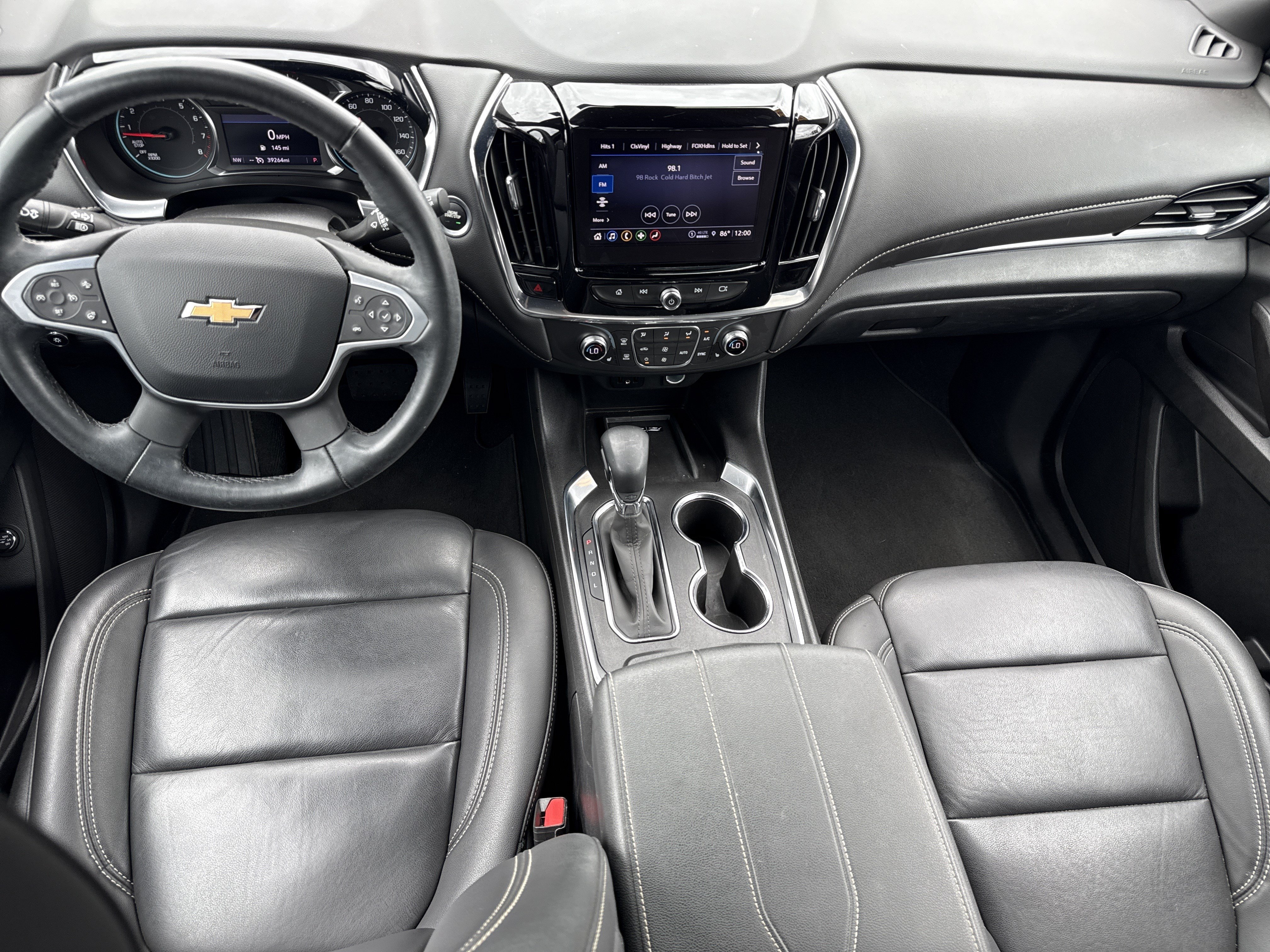 Used 2023 Chevrolet Traverse LT AWD/4WD image 27