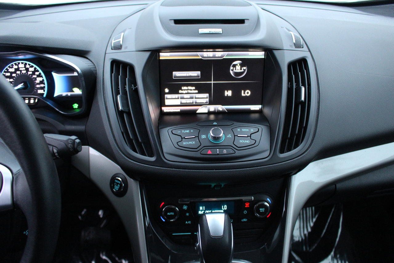 Used 2013 Ford C-MAX SEL image 28