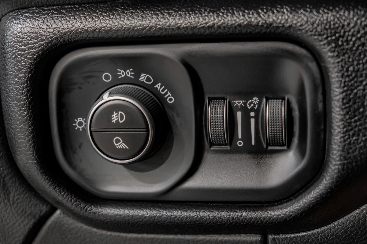 Used 2026 RAM 3500 Laramie w/ Night Edition AWD/4WD image 29