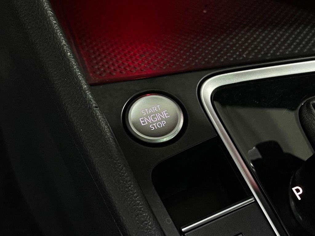 Used 2019 Volkswagen Jetta SEL image 20