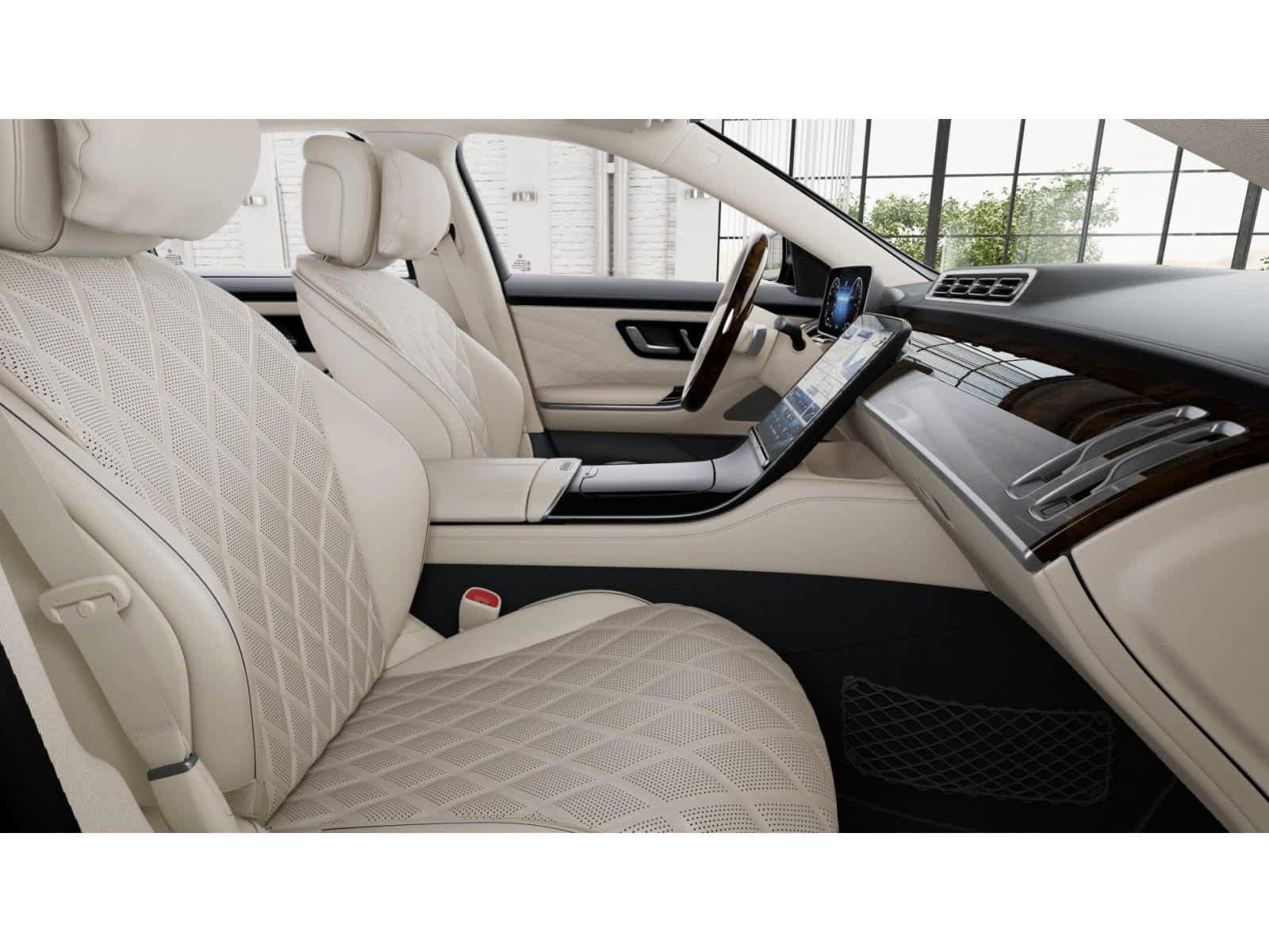New 2025 Mercedes-Benz S 580e 4MATIC Sedan image 4