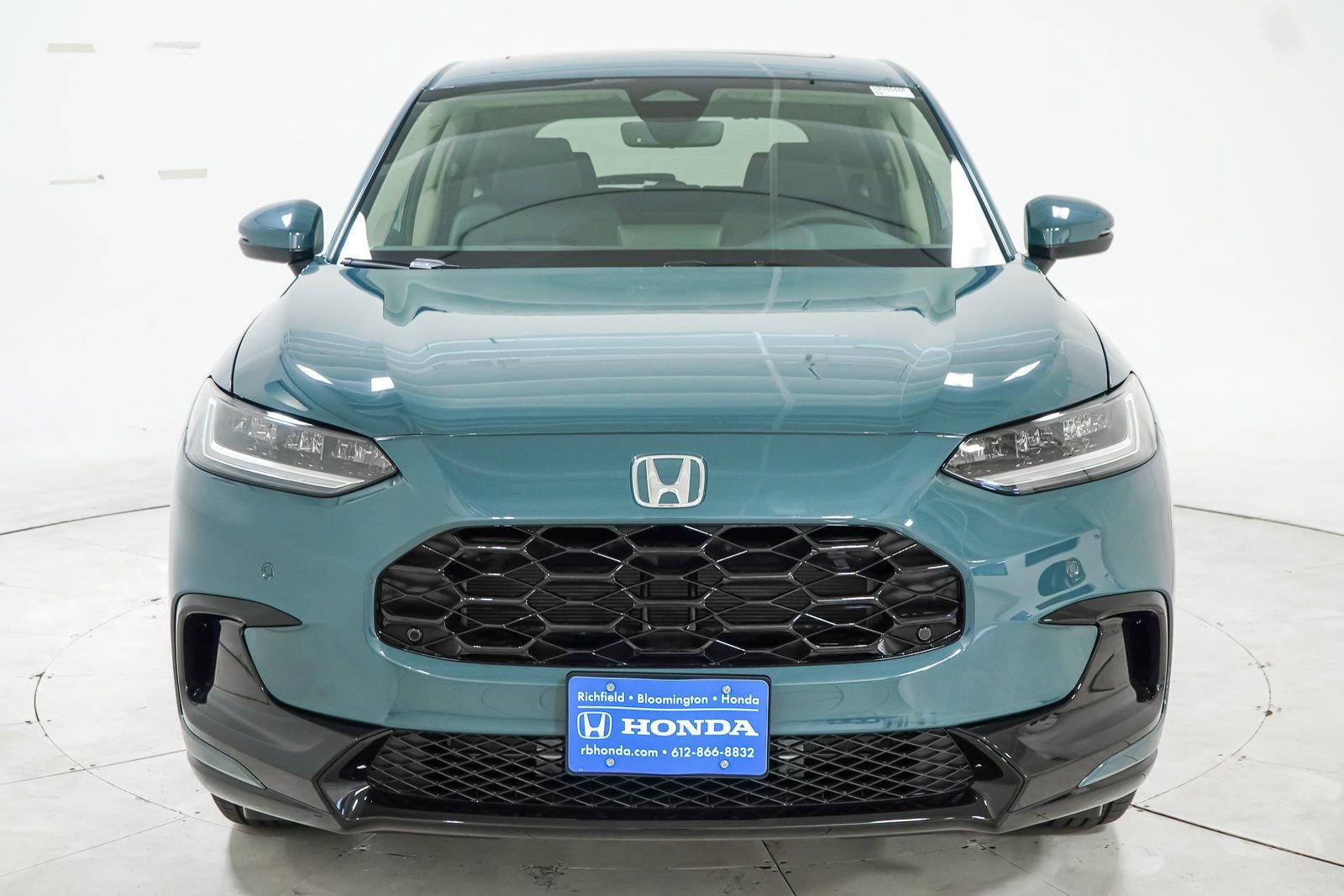 New 2026 Honda HR-V EX-L image 2