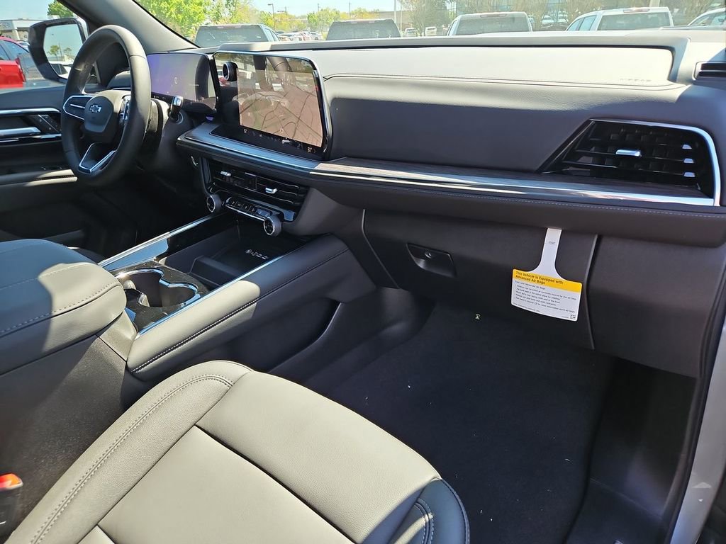 New 2026 Chevrolet Suburban Z71 w/ Comfort Package AWD/4WD image 22