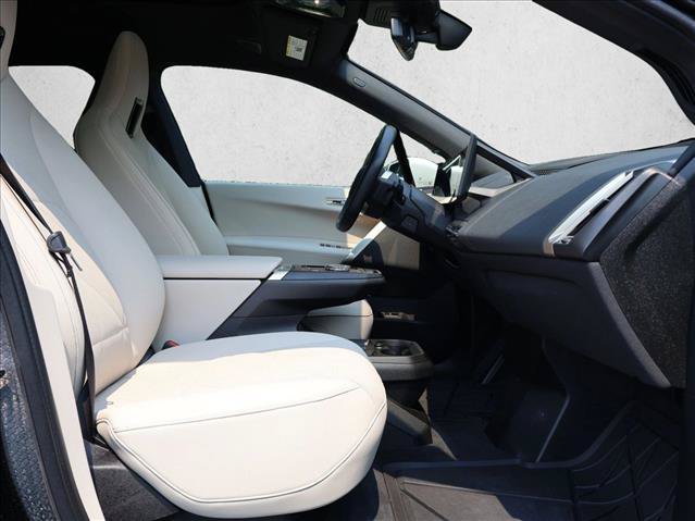 Used 2023 BMW iX M60 w/ Executive Package AWD/4WD image 27
