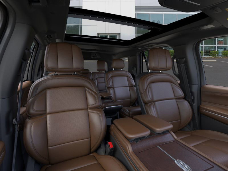 New 2026 Lincoln Navigator Reserve image 10