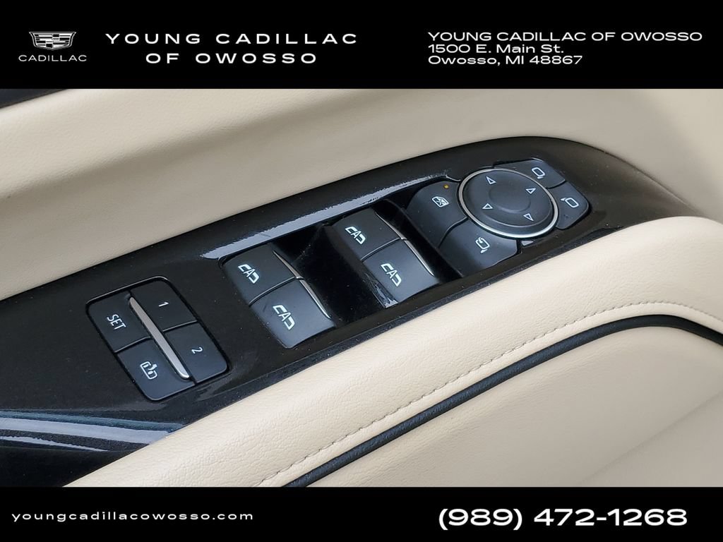 Used 2024 Cadillac Escalade Premium Luxury AWD/4WD image 25