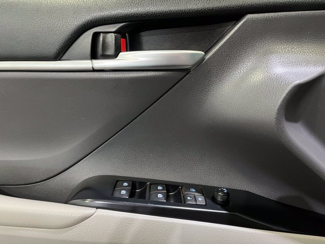 Certified 2018 Toyota Camry SE w/ Audio Package FWD image 14