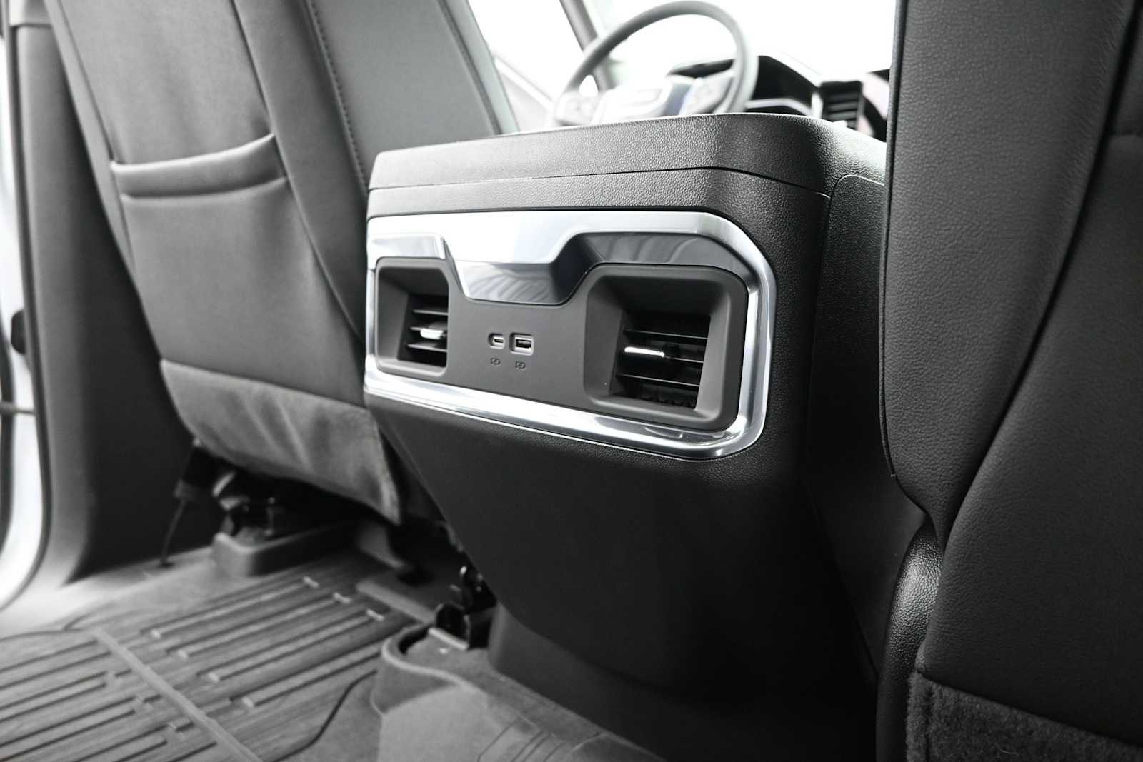 New 2026 GMC Sierra 1500 Elevation w/ Elevation Premium Package AWD/4WD image 26