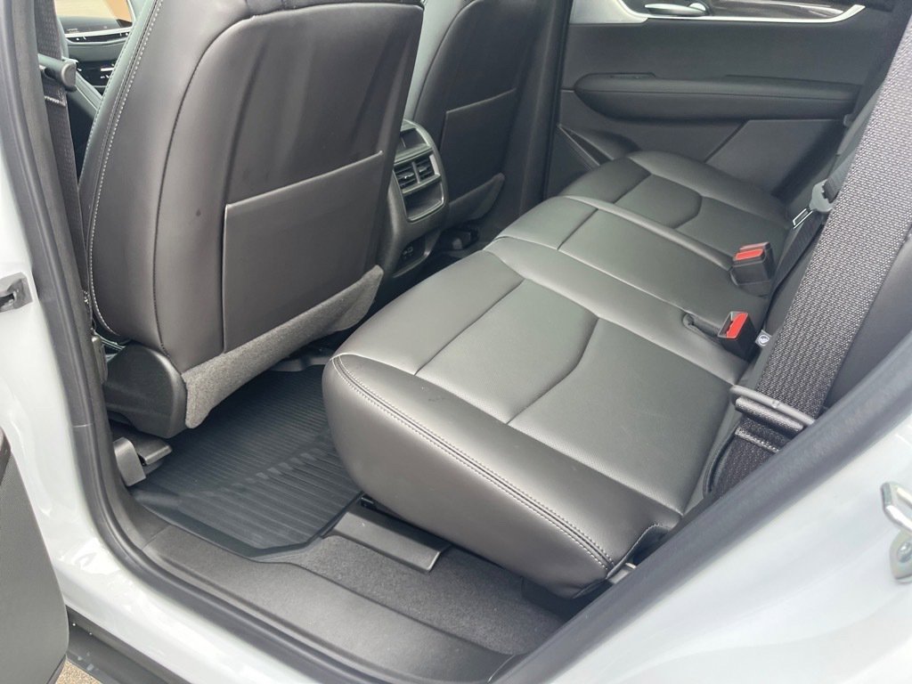 New 2025 Cadillac XT5 Sportv w/ LPO, Floor Liner Package image 6