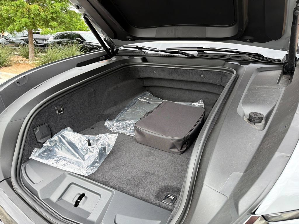 New 2026 Cadillac Escalade IQL Sport 1 w/ LPO, Floor Liner Package AWD/4WD image 19