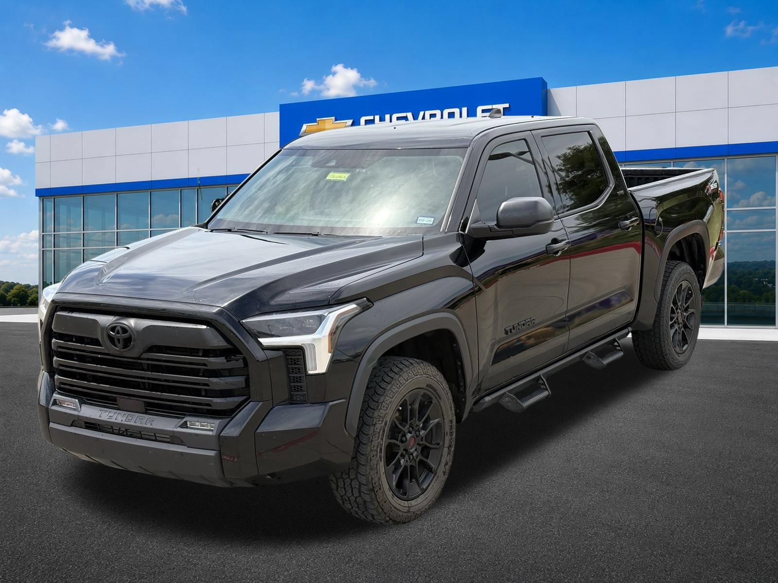Used 2024 Toyota Tundra SR5 w/ SR5 Premium Package AWD/4WD image 11