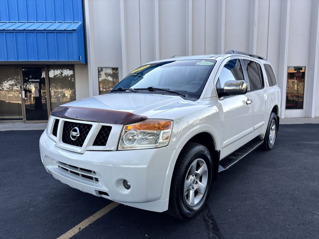 Used 2010 Nissan Armada SE image 3