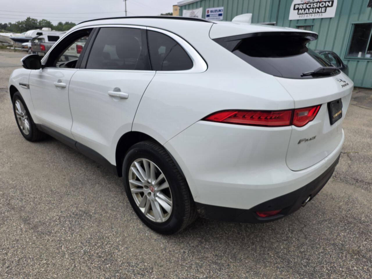 Used 2017 Jaguar F-PACE Prestige AWD/4WD image 14