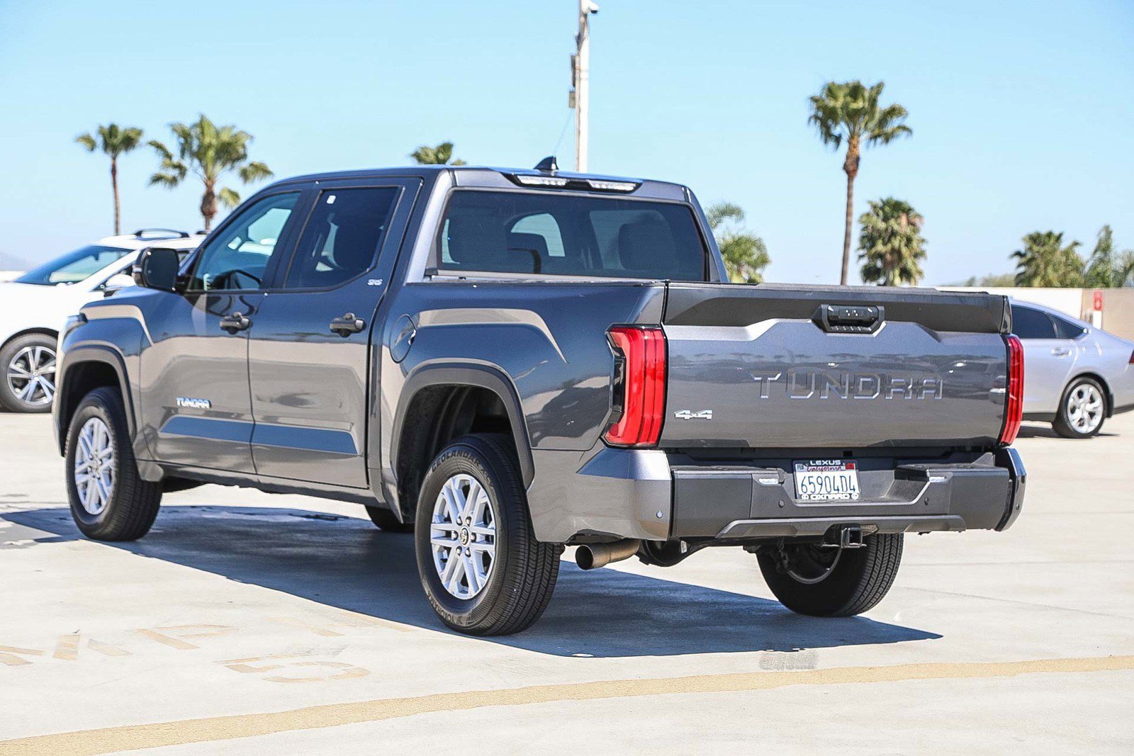 Used 2024 Toyota Tundra SR5 w/ SR5 Convenience Package image 5