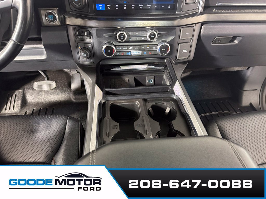 Used 2023 Ford F350 Lariat w/ Lariat Ultimate Package AWD/4WD image 18