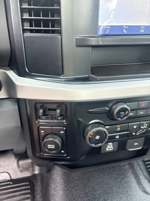 New 2026 Ford F450 XL w/ XL Chrome Package AWD/4WD image 18