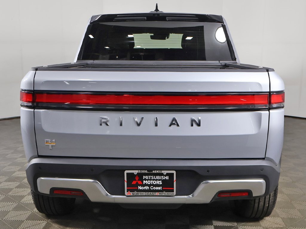 Used 2022 Rivian R1T Adventure image 15