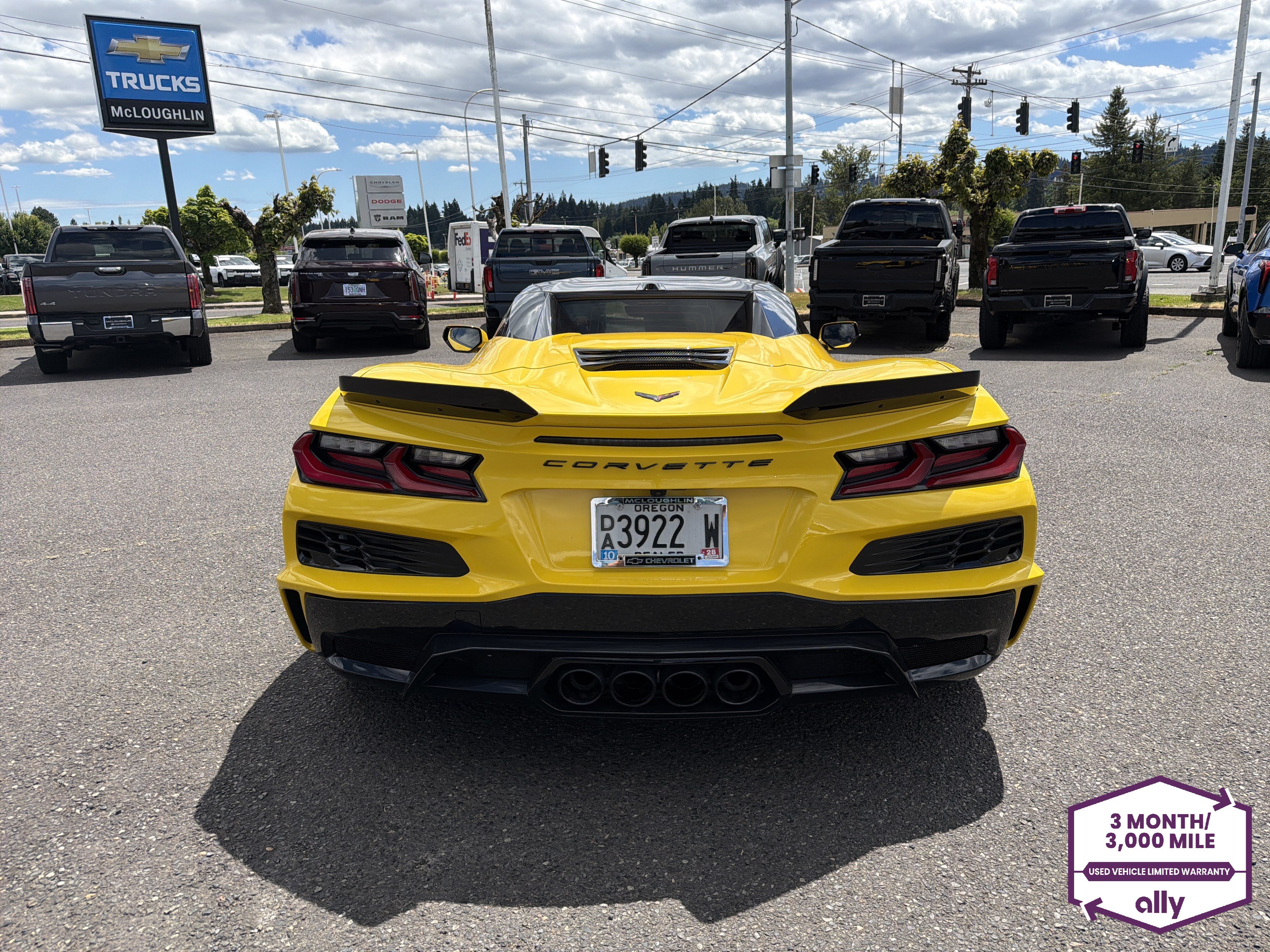Used 2025 Chevrolet Corvette ZR1 w/ Stealth Interior Trim Package RWD image 4