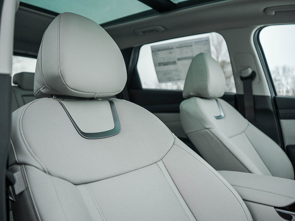 New 2026 Hyundai Tucson Limited image 12