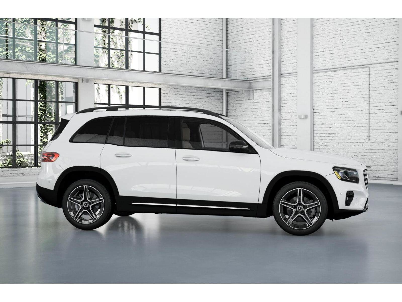 New 2026 Mercedes-Benz GLB 250 4MATIC image 15
