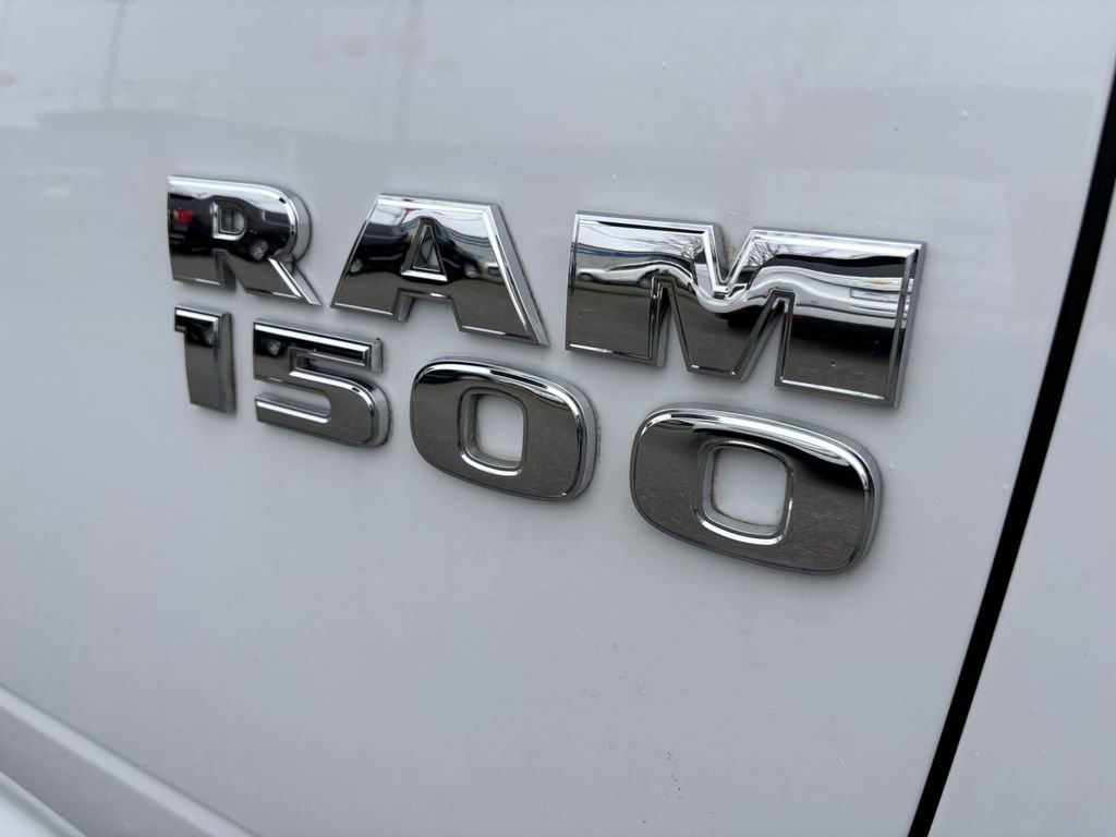 Used 2016 RAM 1500 Express image 10
