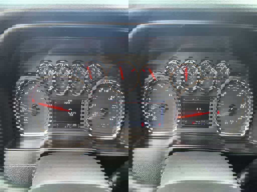 Used 2021 Chevrolet Silverado 1500 LT Trail Boss w/ Convenience Package II AWD/4WD image 15