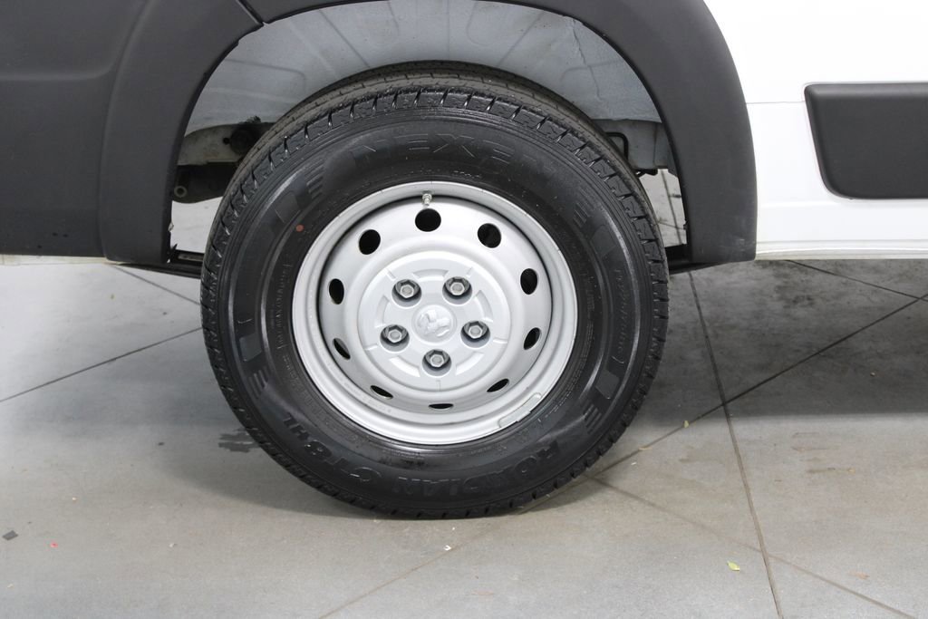 Used 2023 RAM ProMaster 2500 image 13