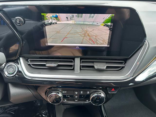New 2025 Chevrolet Trax ACTIV image 17