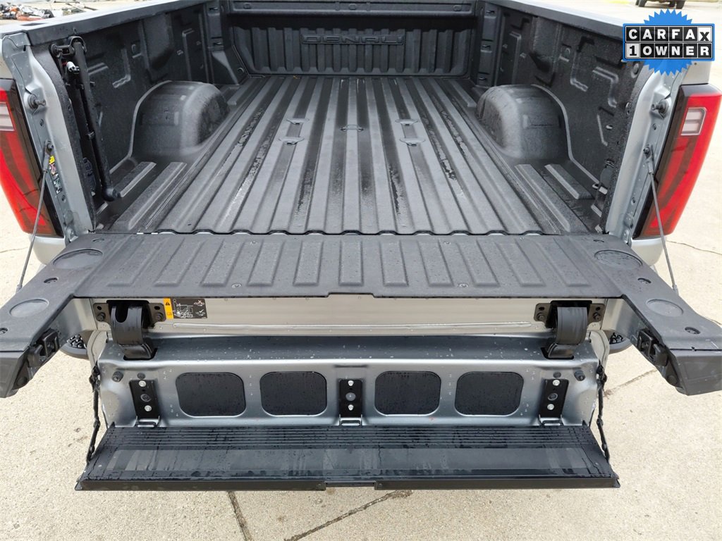 Certified 2024 GMC Sierra 3500 Denali image 32