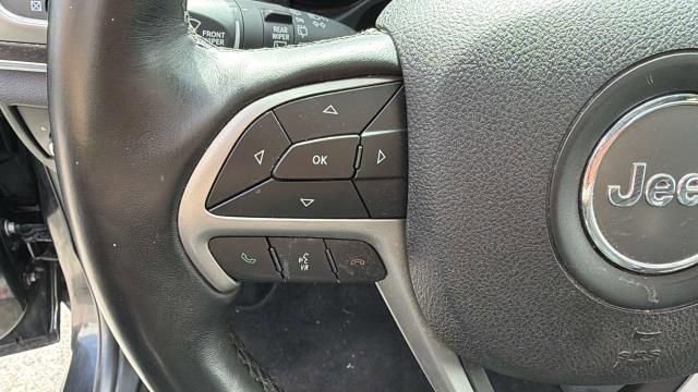 Used 2018 Jeep Grand Cherokee Limited AWD/4WD image 15