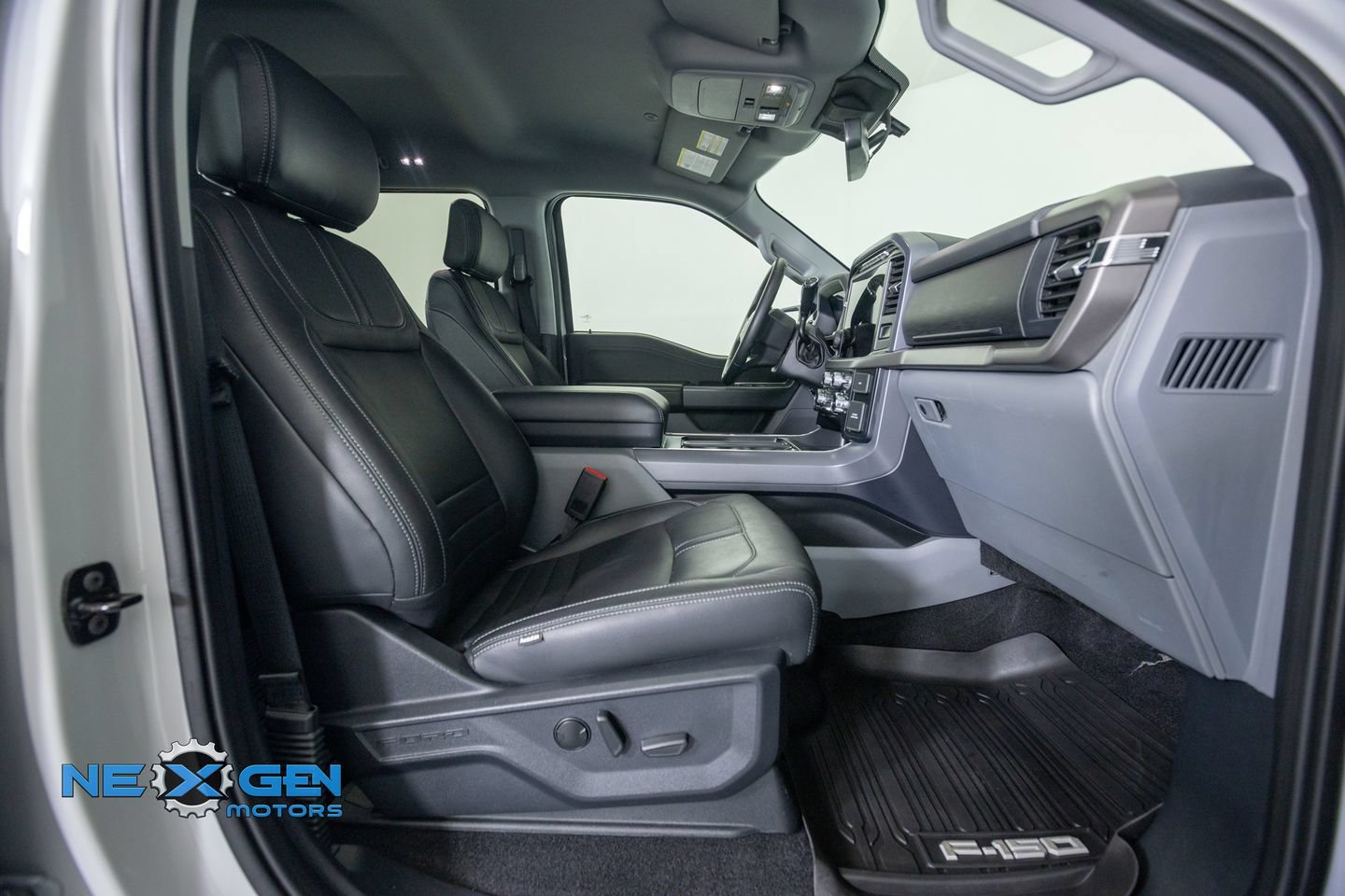 Used 2024 Ford F150 XLT w/ Equipment Group 302A MID AWD/4WD image 45
