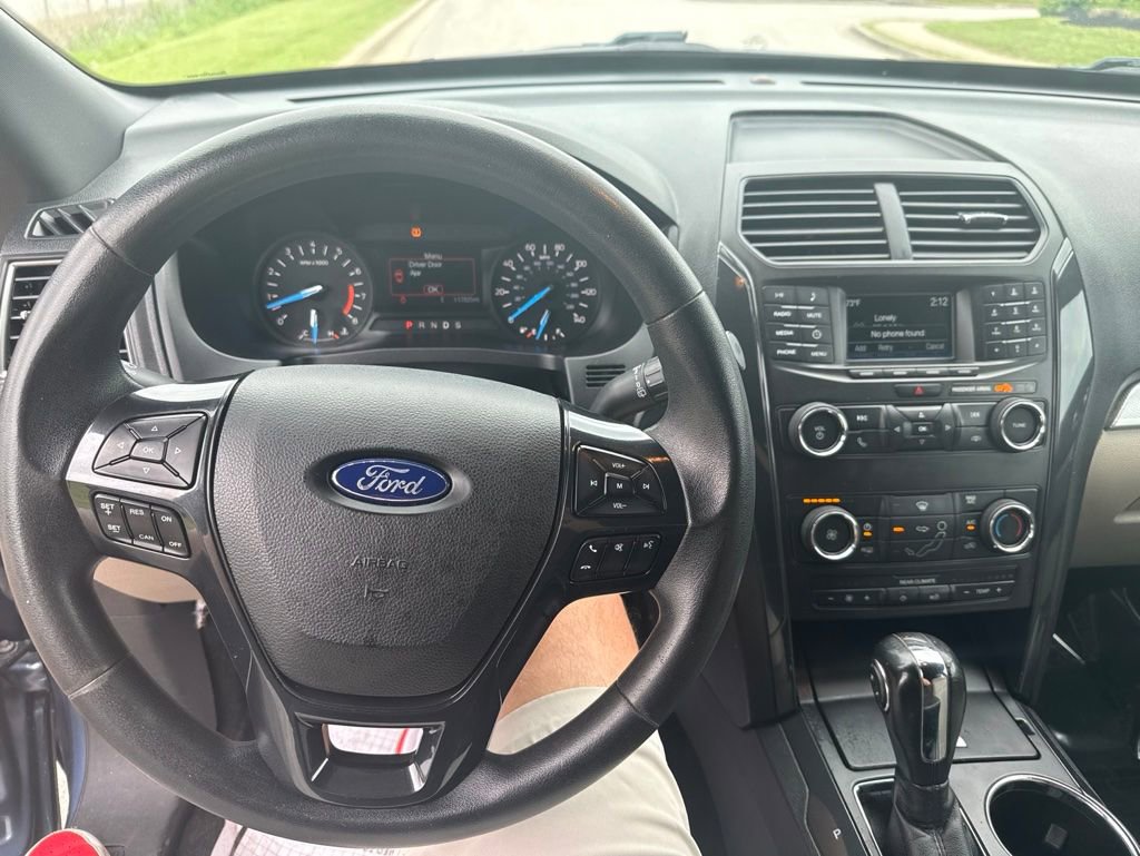 Used 2019 Ford Explorer FWD image 7
