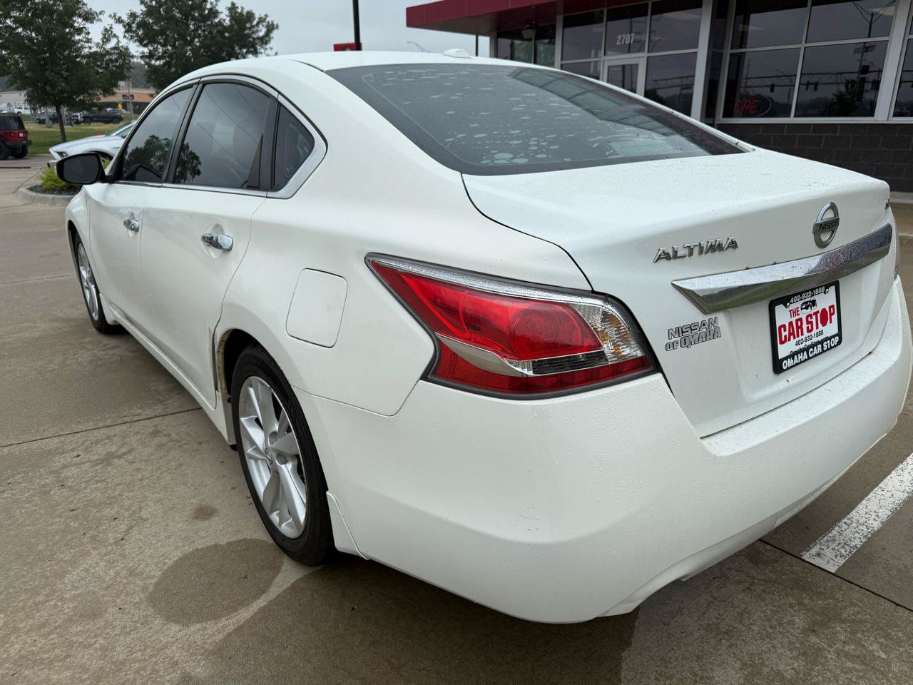 Used 2015 Nissan Altima 2.5 SL w/ Moonroof Package FWD image 9