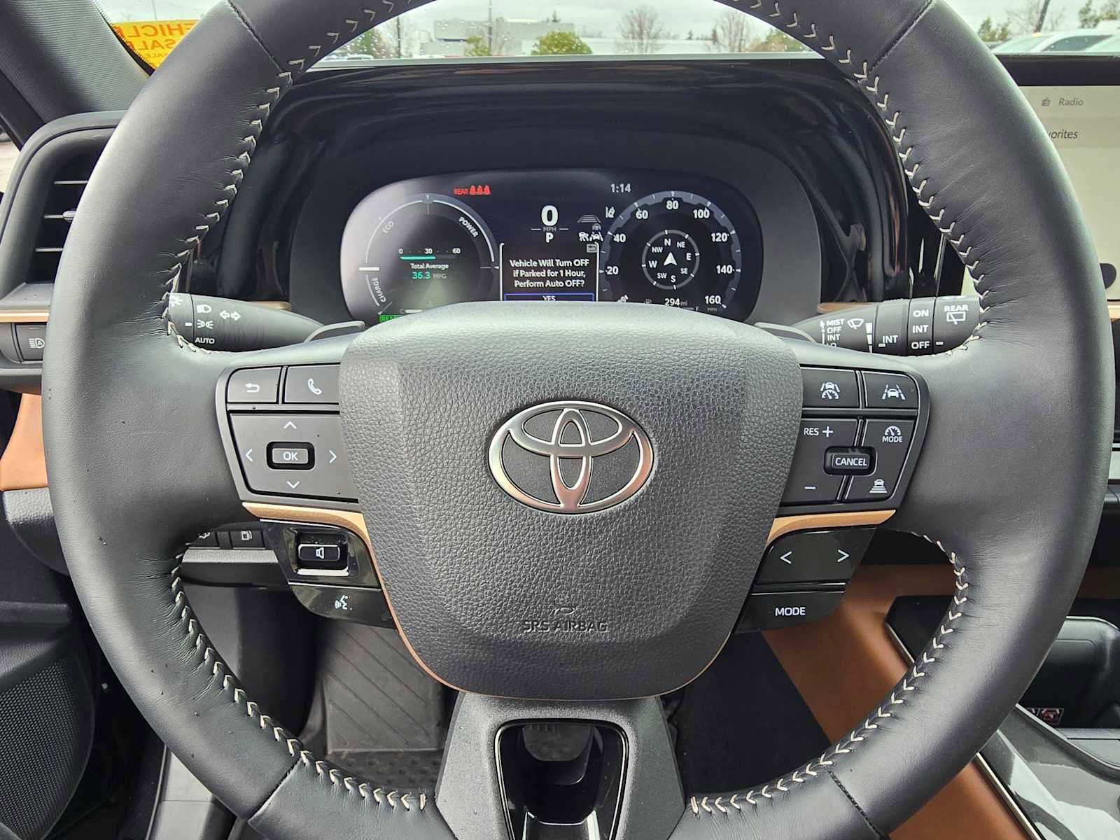 Used 2025 Toyota Crown Signia XLE image 28