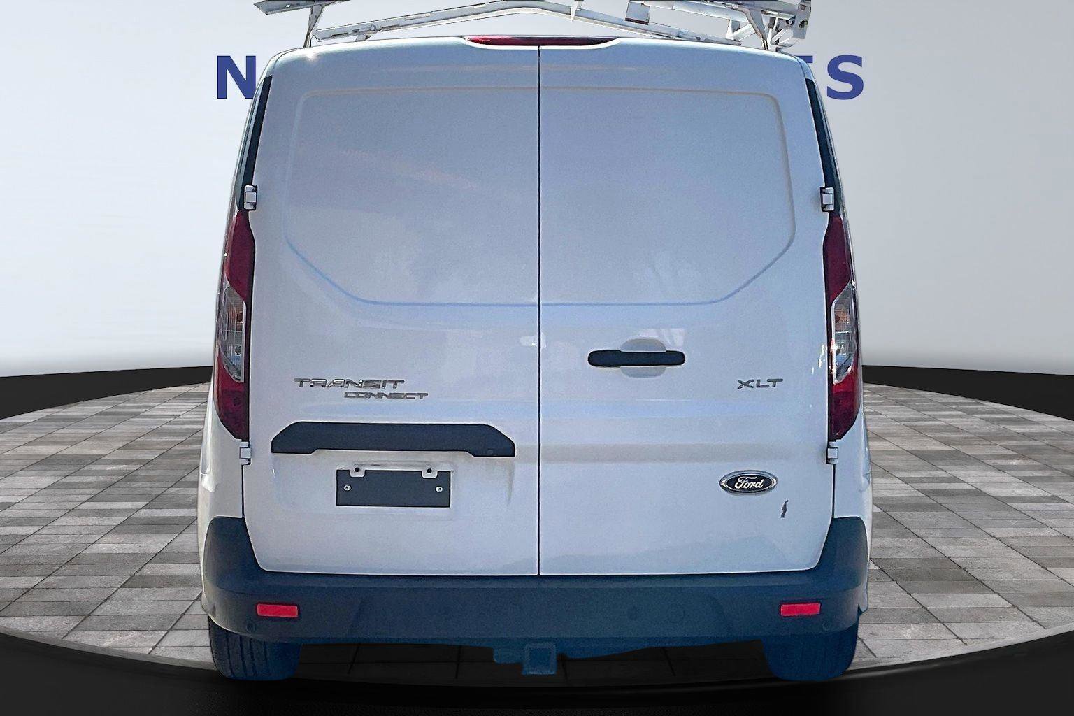 Used 2016 Ford Transit Connect XLT FWD image 5