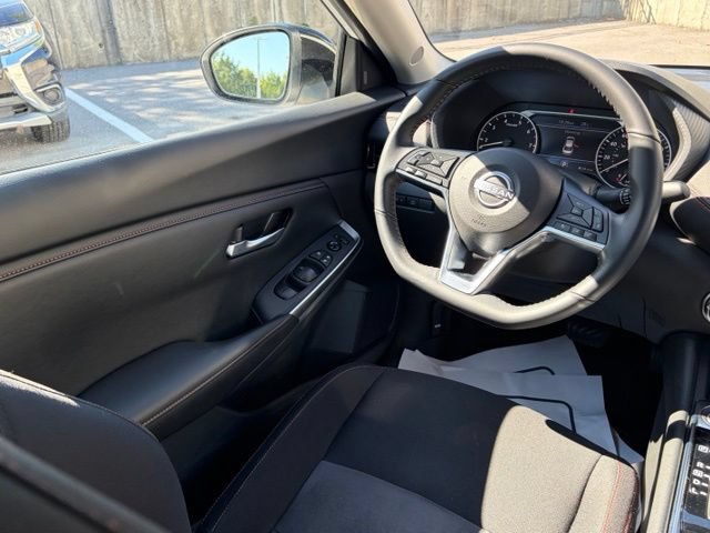 Used 2024 Nissan Sentra SR FWD image 32
