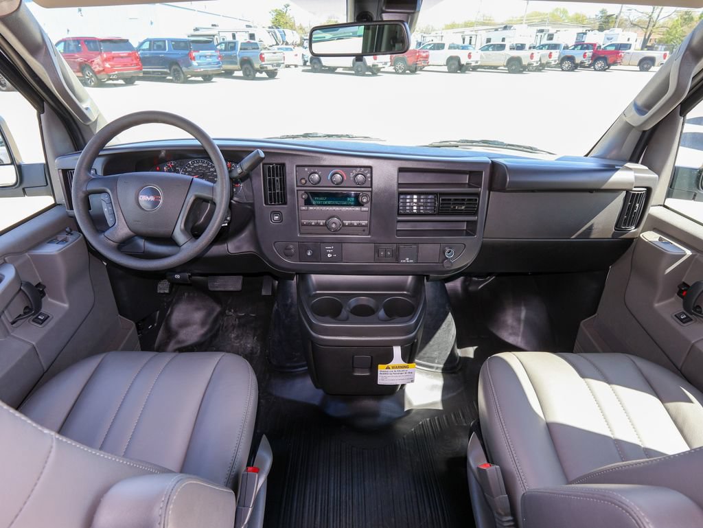 New 2026 GMC Savana 2500 w/ Driver Convenience Package RWD image 10