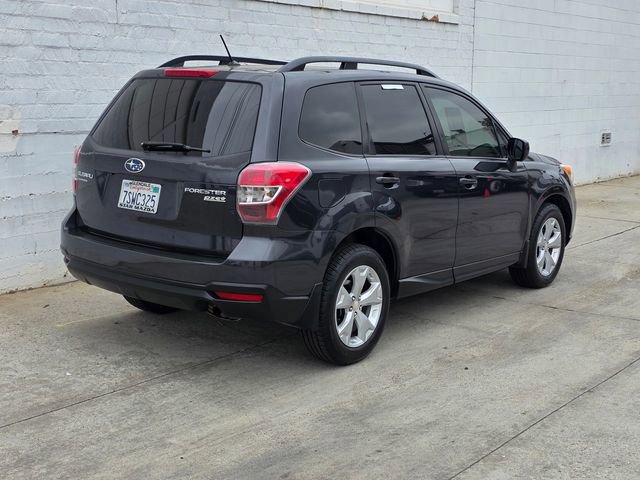 Used 2014 Subaru Forester 2.5i Premium w/ All-Weather Package AWD/4WD image 4