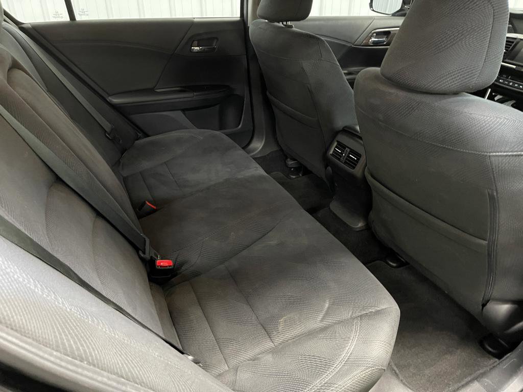 Used 2016 Honda Accord EX image 17